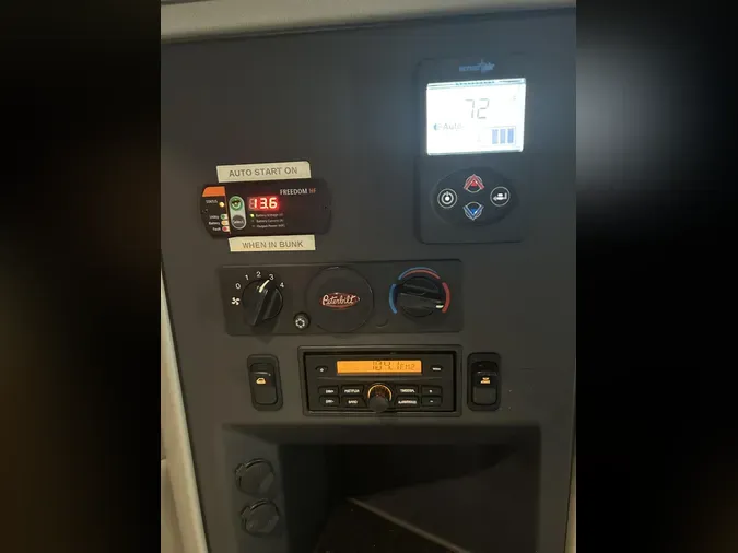 2022 Peterbilt 579