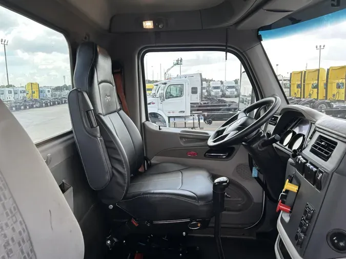 2019 Peterbilt 579