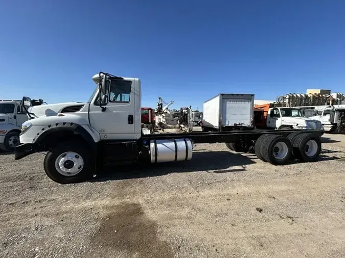 2016 INTERNATIONAL WORKSTAR 7600
