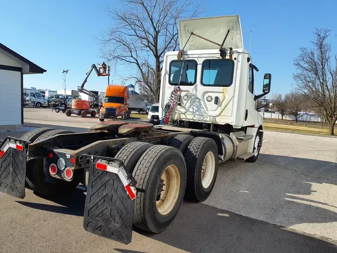 2019 FREIGHTLINER/MERCEDES NEW CASCADIA PX12664e9fb6f40ba0ae4763a0a8b68e9a83bdf