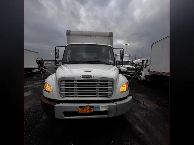 2019 FREIGHTLINER/MERCEDES M2 106