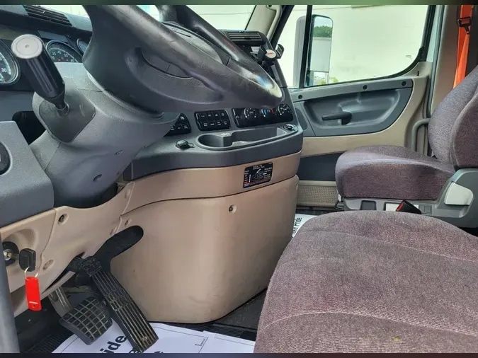 2019 FREIGHTLINER/MERCEDES CASCADIA 125ea02ea3c3861994ae2c8210f56c54c47