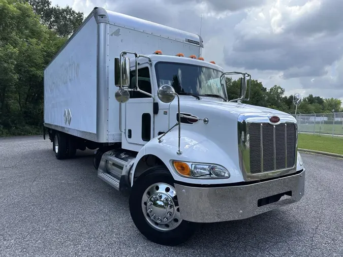 2017 Peterbilt 330