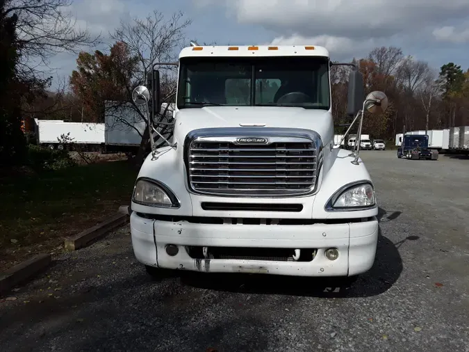 2007 FREIGHTLINER/MERCEDES CL-120 T/A