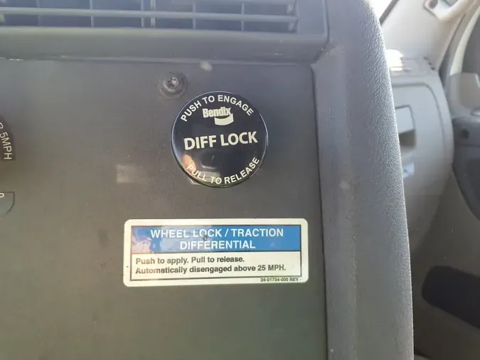 2019 FREIGHTLINER/MERCEDES CASCADIA 113