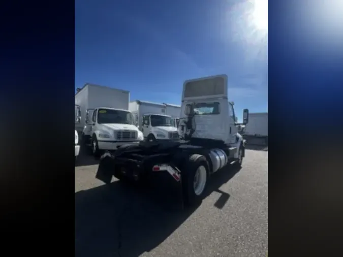 2019 NAVISTAR INTERNATIONAL RH613 DAYCAB S/A