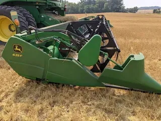 2013 John Deere 635F
