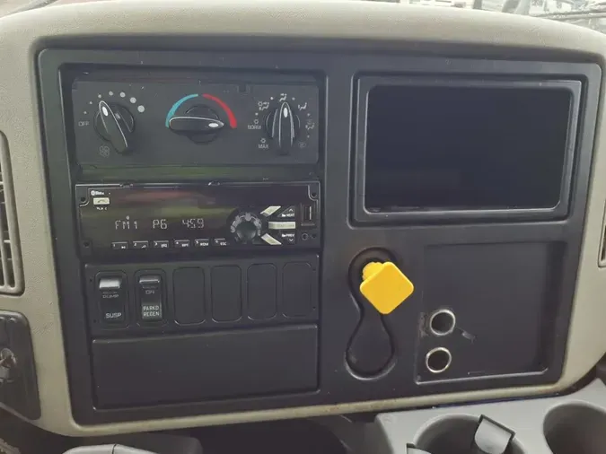 2019 NAVISTAR INTERNATIONAL 4300