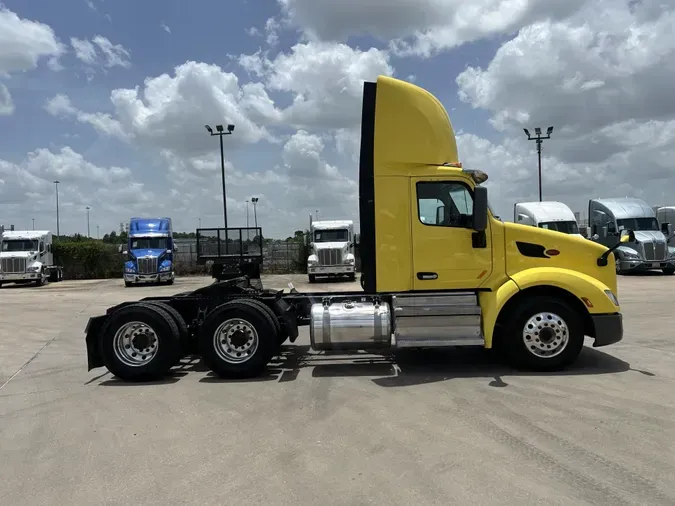 2021 Peterbilt 579