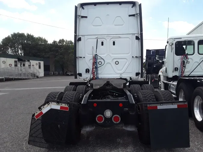 2019 FREIGHTLINER/MERCEDES CASCADIA 125