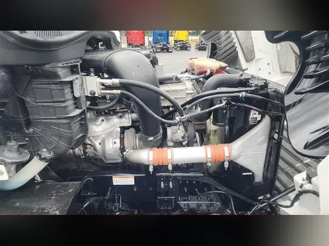 2020 FREIGHTLINER CASCADIA
