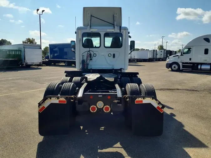 2019 FREIGHTLINER CASCADIA 125