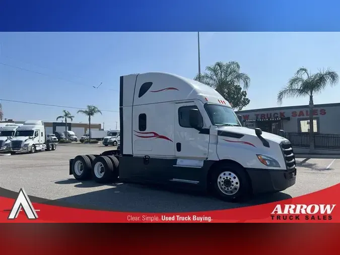 2021 FREIGHTLINER CA126