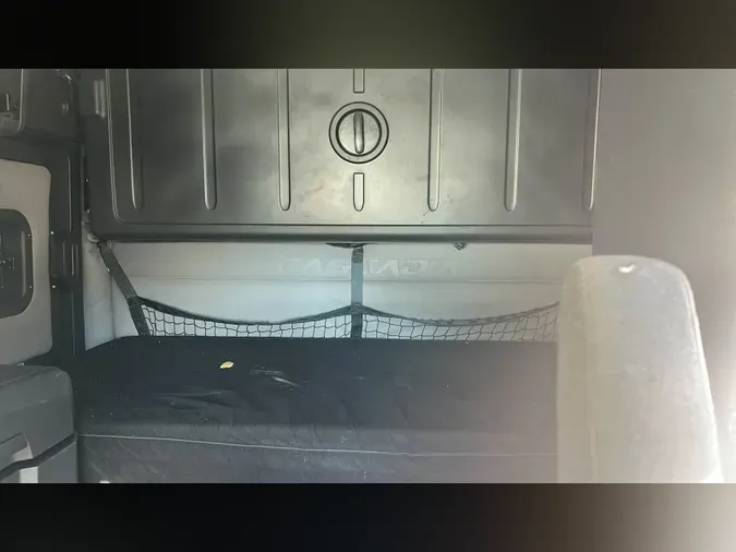 2021 Freightliner Cascadia 126ea1d610cc9d1a3f916c8e95dd14ab0ba