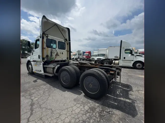 2021 FREIGHTLINER NEW CASCADIA PX12664