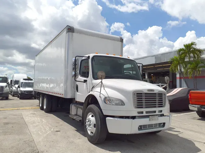 2020 FREIGHTLINER/MERCEDES M2 106