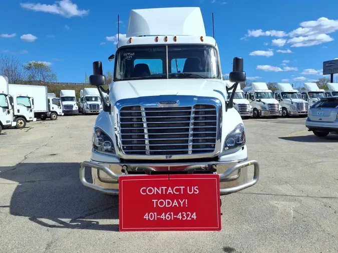2019 FREIGHTLINER/MERCEDES CASCADIA 125