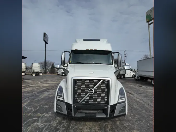 2022 VOLVO VNL64T860