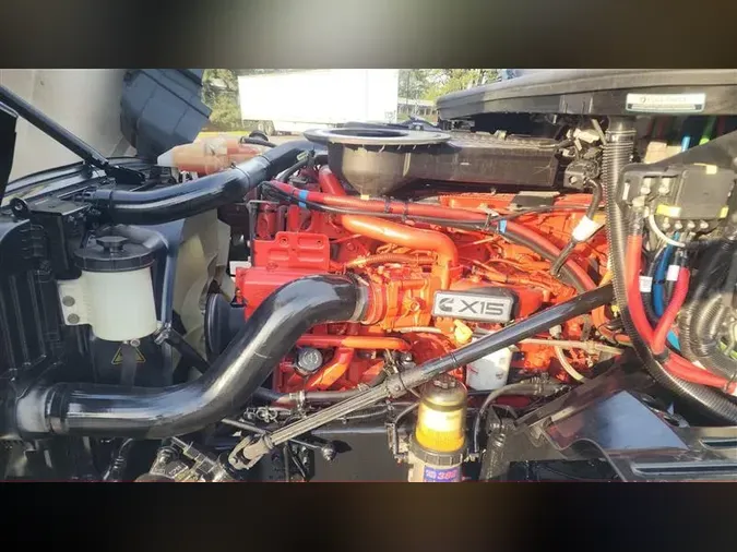 2021 INTERNATIONAL LT625