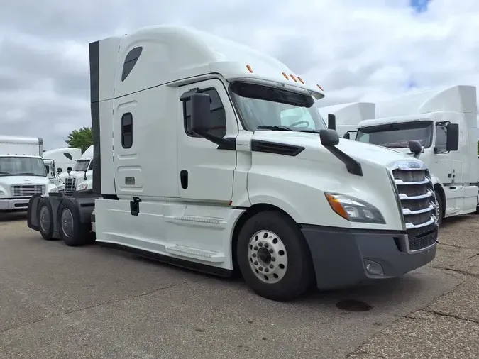 2020 FREIGHTLINER NEW CASCADIA PX12664