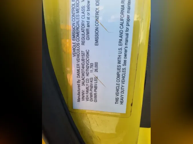 2017 FREIGHTLINER/MERCEDES M2 106