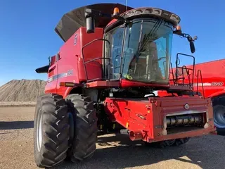 2016 Case IH 8240