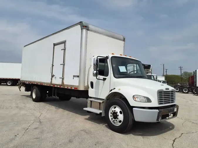 2018 FREIGHTLINER/MERCEDES M2 106