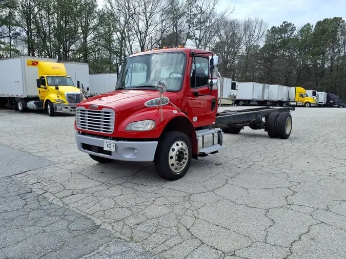 2019 FREIGHTLINER/MERCEDES M2 106