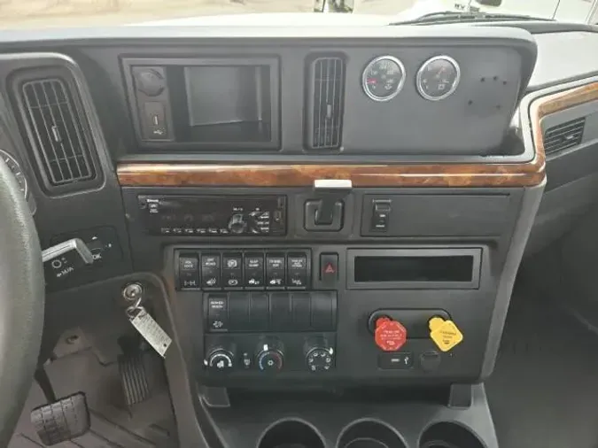 2019 International LT625
