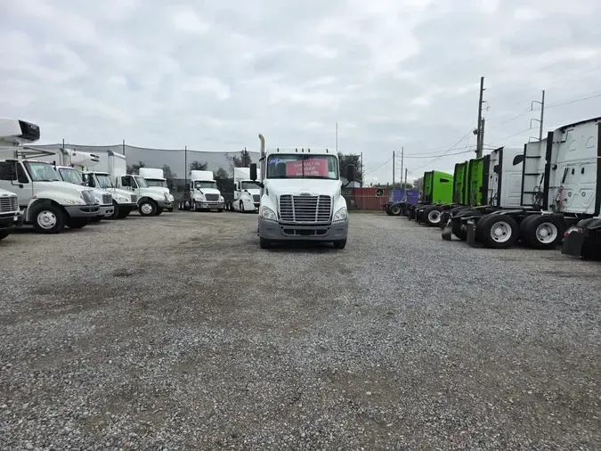 2018 FREIGHTLINER/MERCEDES CASCADIA 113ea38ae76482c94d582205b5bd078e073