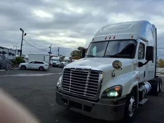 2020 FREIGHTLINER/MERCEDES CASCADIA 125