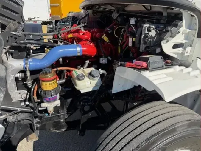 2019 Freightliner Business Class M2 106