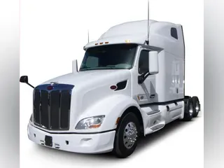 2022 Peterbilt 579