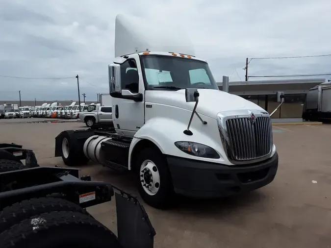 2020 NAVISTAR INTERNATIONAL RH613 DAYCAB S/A