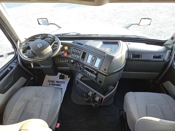 2024 VOLVO VNL64T860ea3f145a655c45bef718d0bf1e131c3c