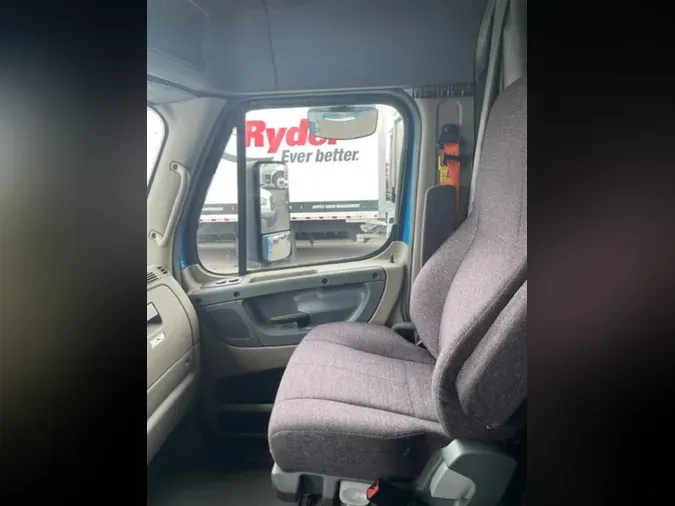 2016 FREIGHTLINER CASCADIA 125