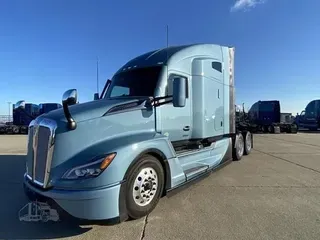 2022 KENWORTH T680