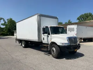 2019 INTERNATIONAL 4300