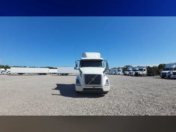 2019 Volvo VNL 740