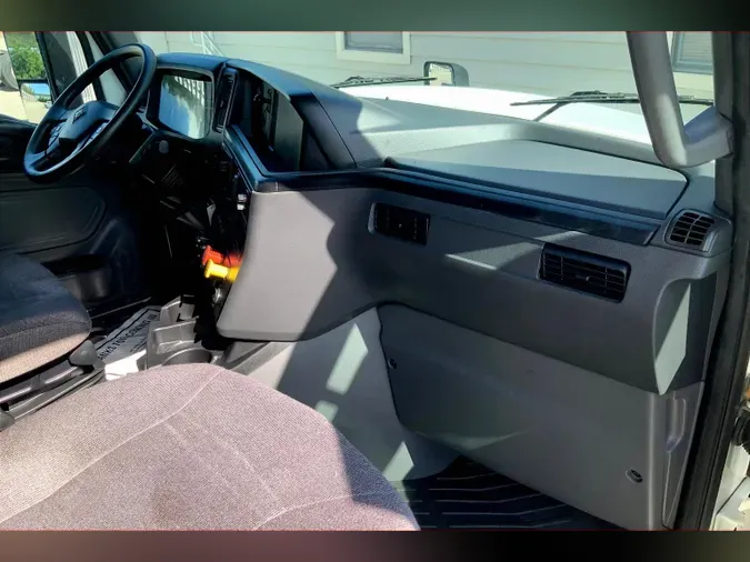 2021 INT LT625 6x4