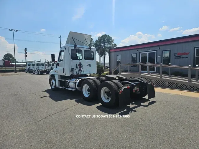 2019 FREIGHTLINER CASCADIA 125