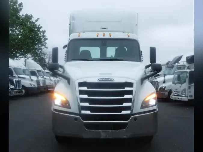 2020 FREIGHTLINER NEW CASCADIA PX12664