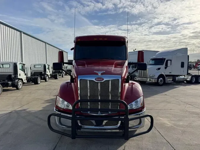 2022 Peterbilt 579