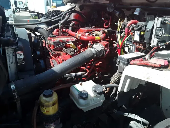 2020 FREIGHTLINER M2 106