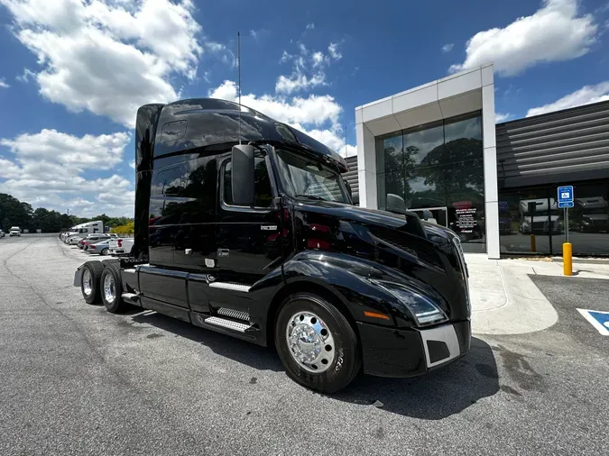 2021 Volvo VNL64T760ea4e34878c4de1c516f132d8e8fb2179