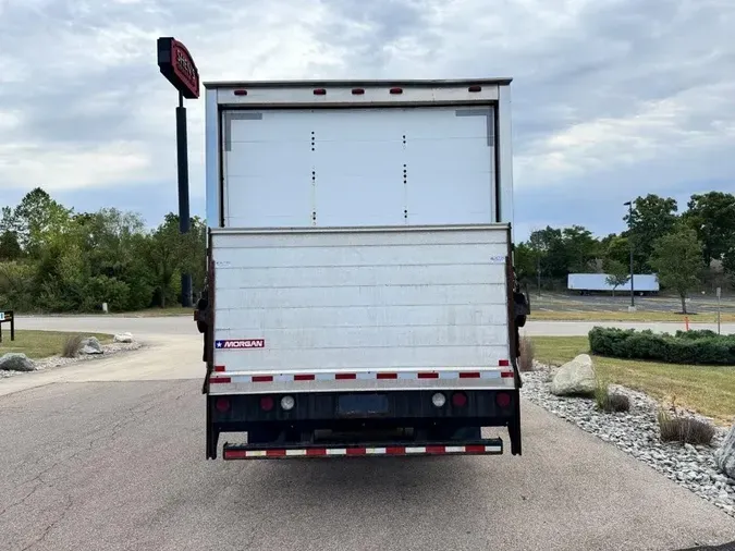 2018 Isuzu NPR-HD