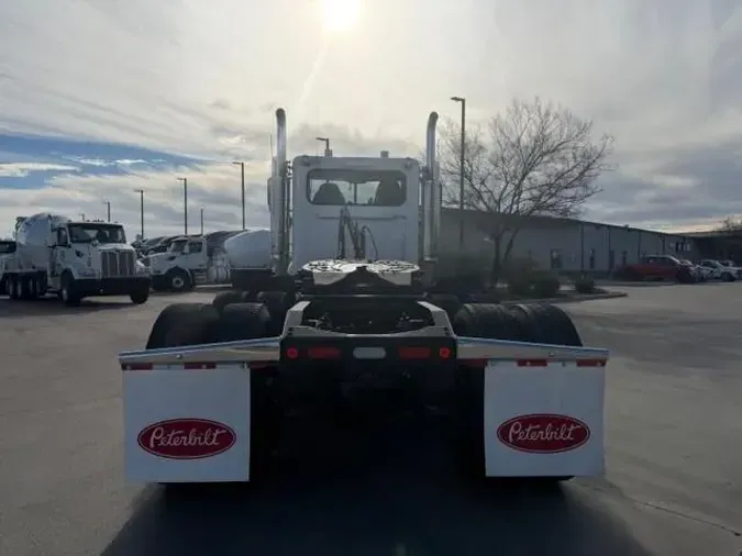 2020 Peterbilt 389