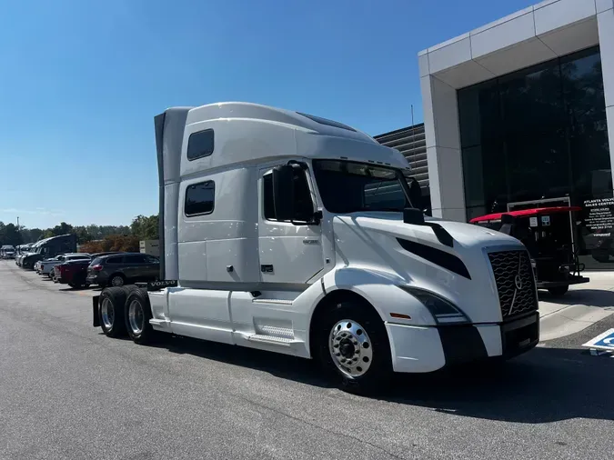 2022 Volvo VNL64T860ea56e3e9fedbe880053043e74e14f94a