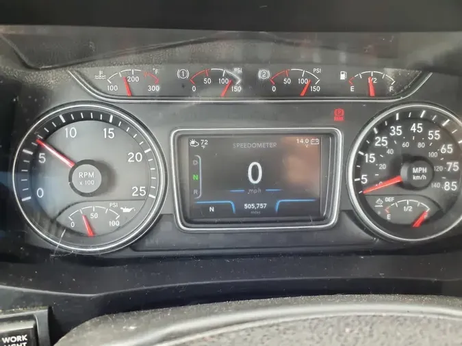2020 NAVISTAR INTERNATIONAL LT625 DAYCAB T/A