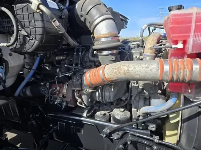 2018 Peterbilt 579ea614b873401a415d3ff04c11a80342a
